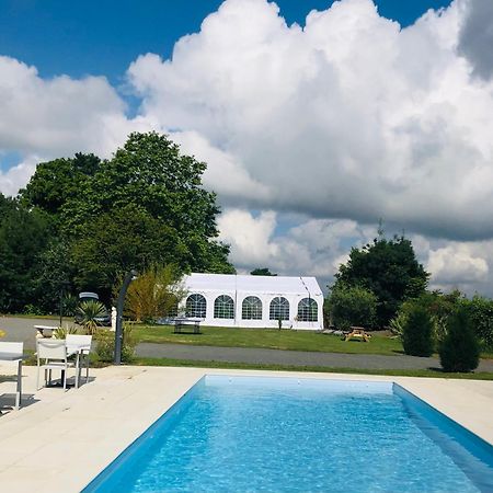 Hotel Particulier Chateau Des Marais Proximite Et Vue Sur Le Lac De Grand Lieu Saint-Philbert-de-Grand-Lieu ภายนอก รูปภาพ